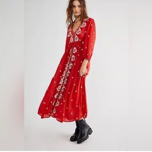 FREE PEOPLE EMBROIDERED FABLE MIDI DRESS IN ROLL N ROLL RED COMBO SIZE XSMALL